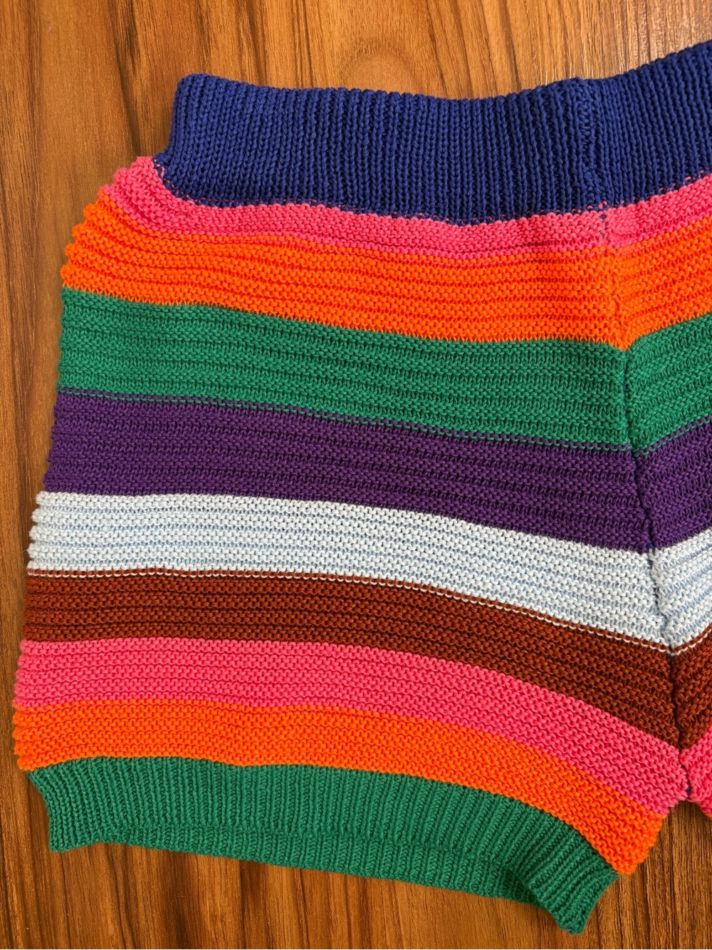Rainbow Knit Matching Set with Crop Top and Shorts (Festival) - Picture 4 of 6